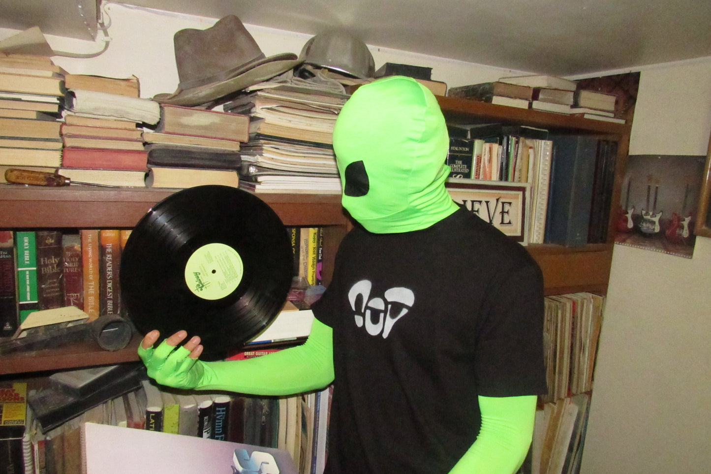 V1 T-Shirt