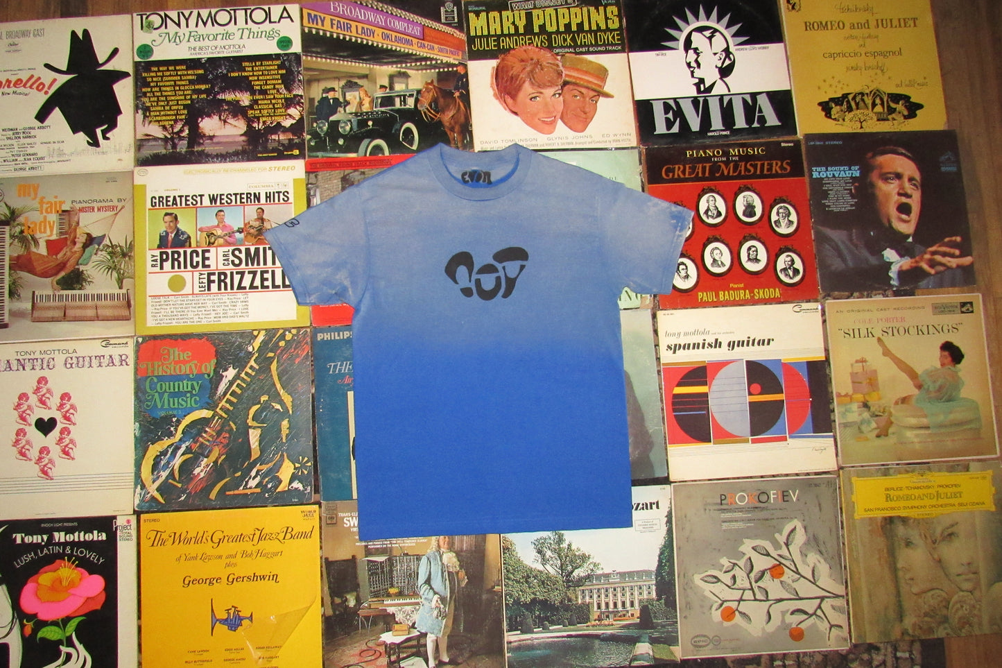 V1 T-Shirt