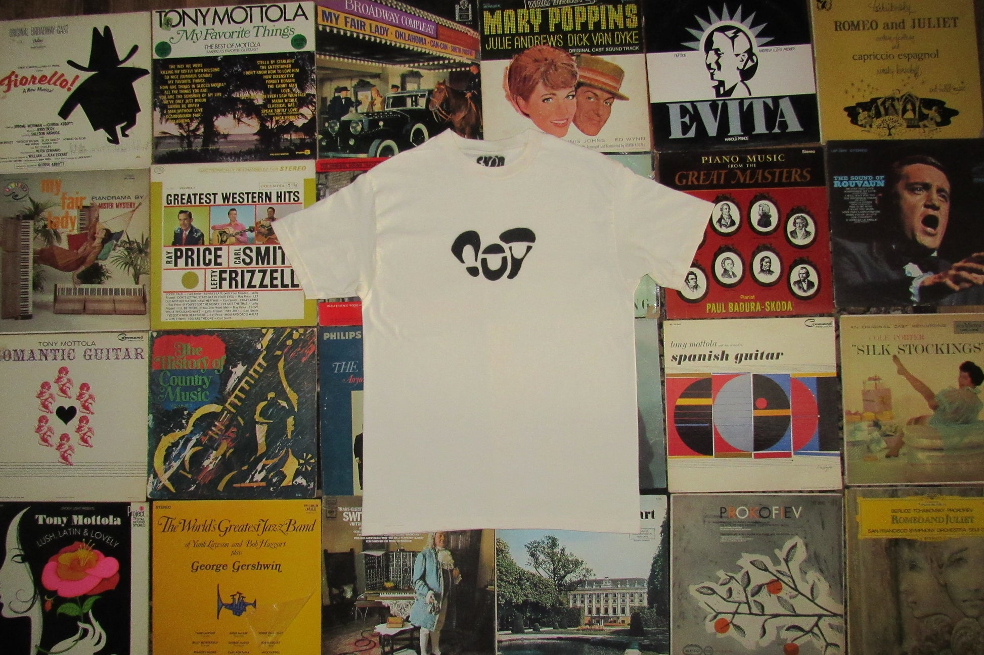 V1 T-Shirt