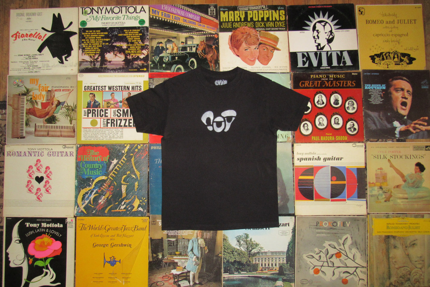 V1 T-Shirt