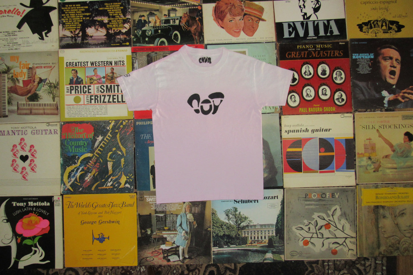 V1 T-Shirt
