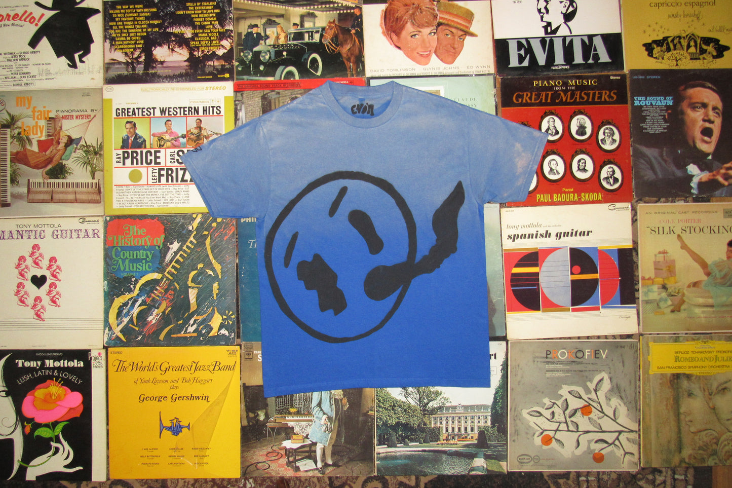 V2 T-Shirt