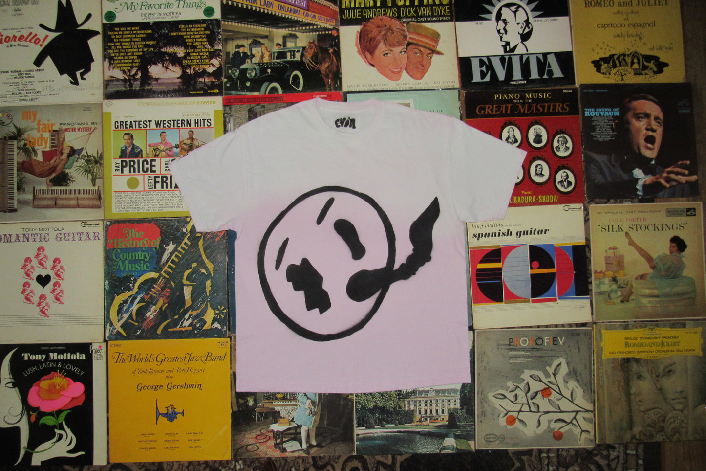 V2 T-Shirt
