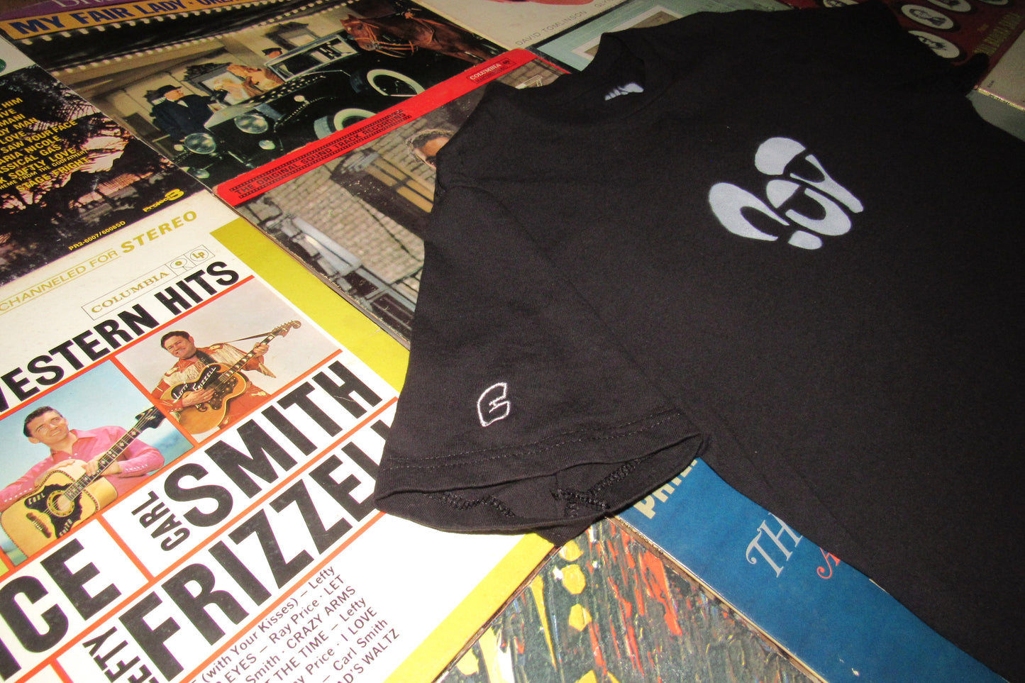 V1 T-Shirt