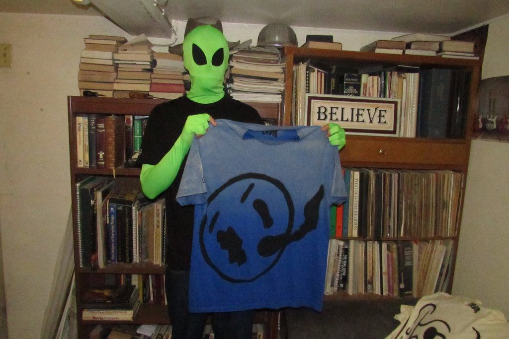 V2 T-Shirt
